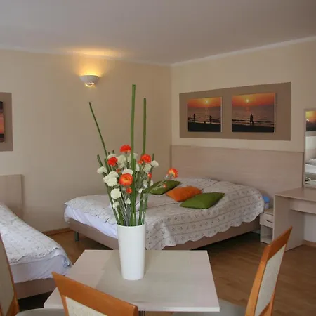 Nocleg ze śniadaniem Przy Plaży 3*